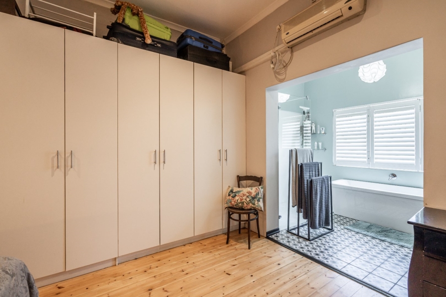 To Let 3 Bedroom Property for Rent in Wynberg Upper Western Cape
